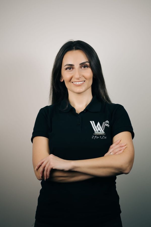 Rima Youssef, Büro